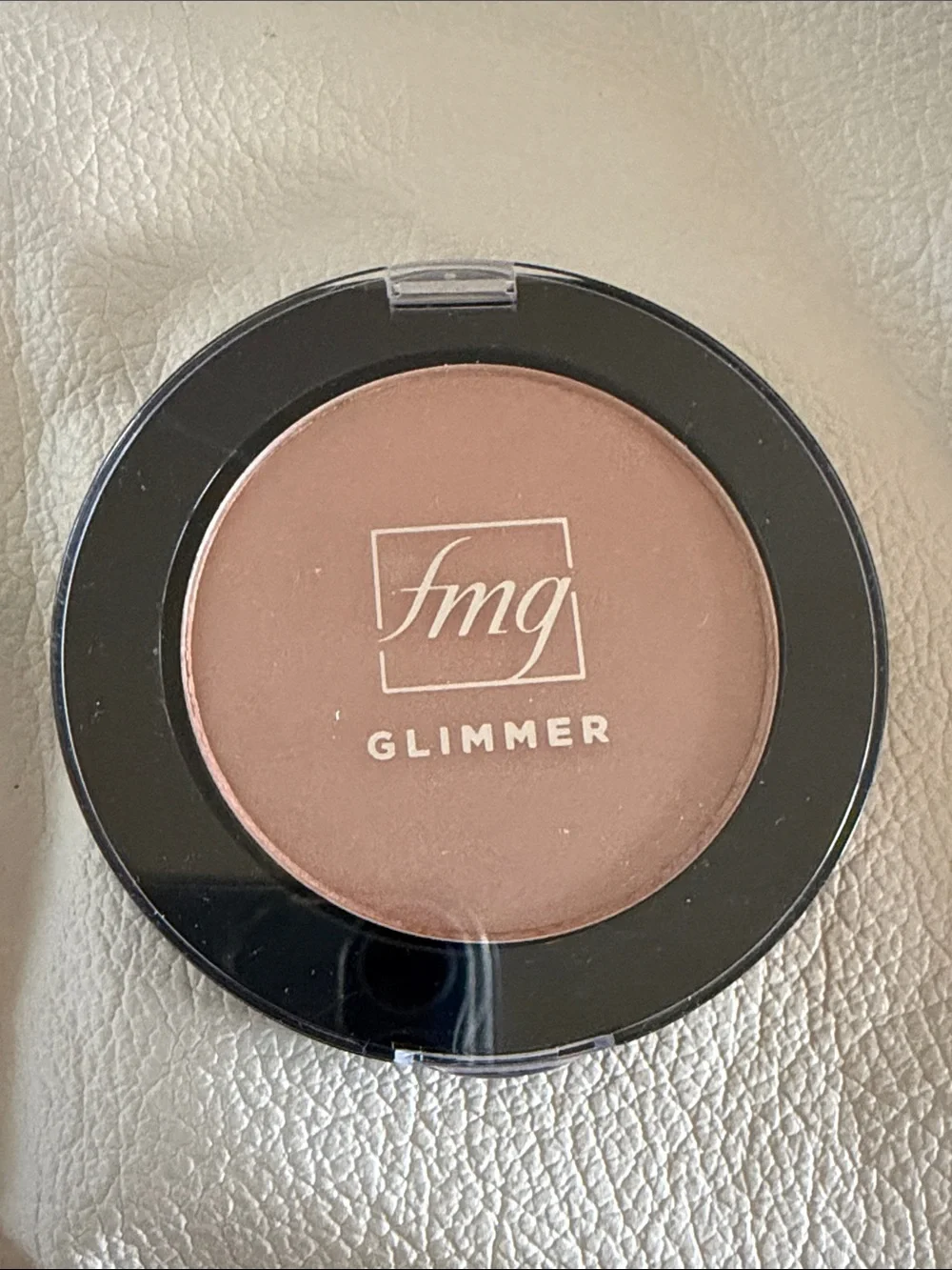 FMG Avon compact powder